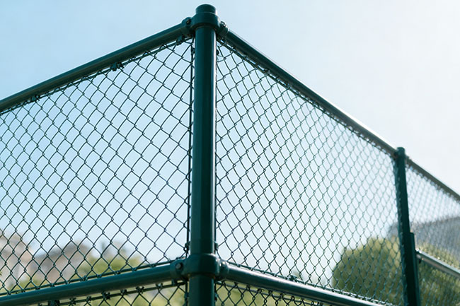 采购球场围网不踩坑！河北犇顶厂家直供，省钱还保品质(图2)