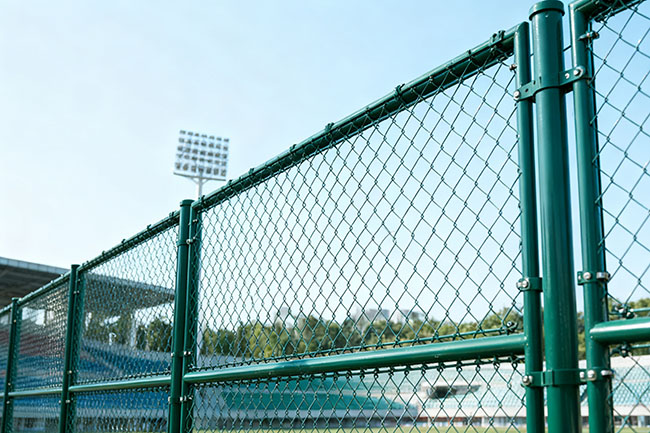 社区篮球场围网采购：找对河北厂家，比贪便宜省 10 倍麻烦(图1)
