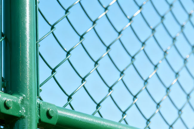 球场围网怎么选?高度 + 材质 + 安装,经验分享(图1) 球场围网怎么选?高度 + 材质 + 安装,经验分享(图1)