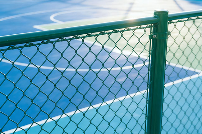 球场围网厂家怎么挑?3 个核心标准帮你选对不踩坑(图1) 球场围网厂家怎么挑?3 个核心标准帮你选对不踩坑(图1)