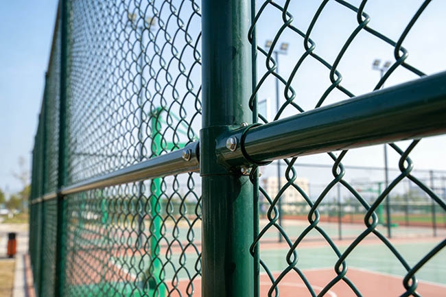 球场围网价差超百元?3 大核心维度 + 省钱妙招,帮你精准控预算!(图1) 球场围网价差超百元?3 大核心维度 + 省钱妙招,帮你精准控预算!(图1)